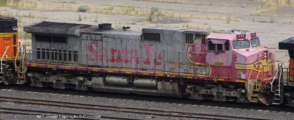 BNSF 649